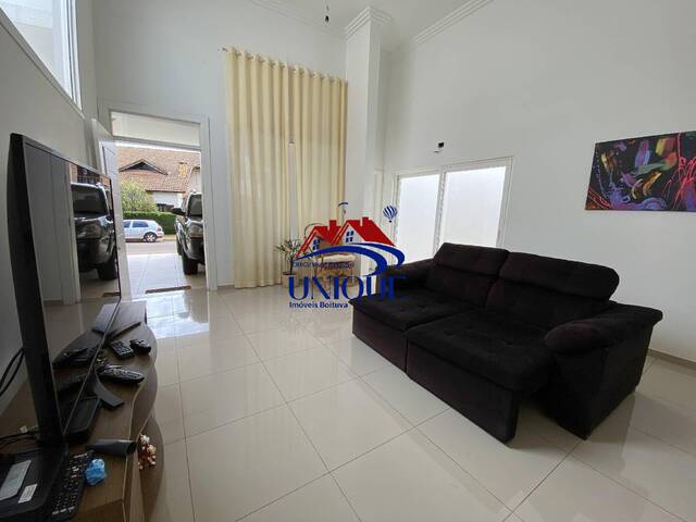 #208 - Casa em condomínio para Venda em Boituva - SP
