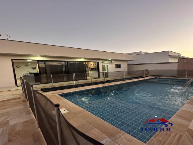 #818 - Casa em condomínio para Venda em Boituva - SP