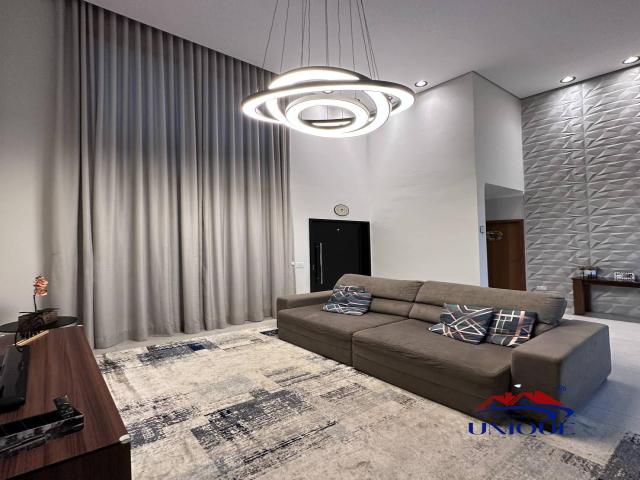 #818 - Casa em condomínio para Venda em Boituva - SP