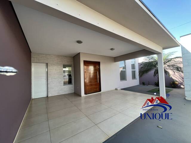 #884 - Casa para Venda em Boituva - SP