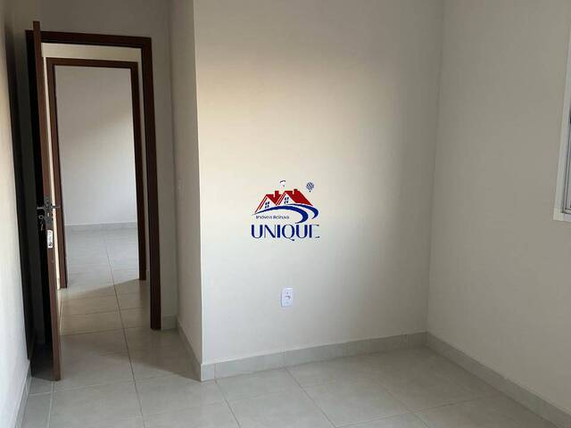#1051 - Casa em condomínio para Venda em Boituva - SP
