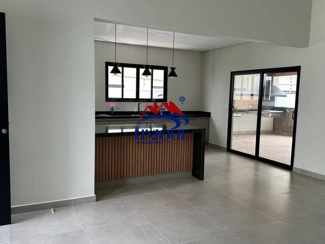 #1379 - Casa para Venda em Boituva - SP - 1
