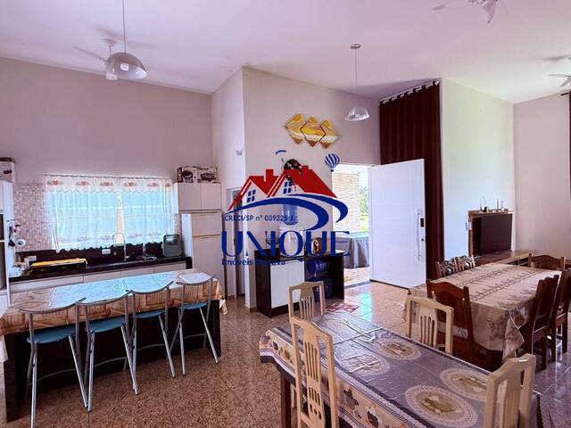 #1383 - Casa em condomínio para Venda em Porangaba - SP - 1