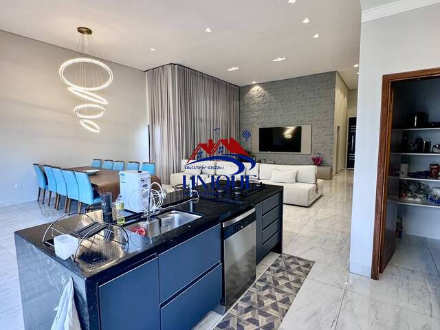 Casa em condomínio para Venda em Boituva - 2