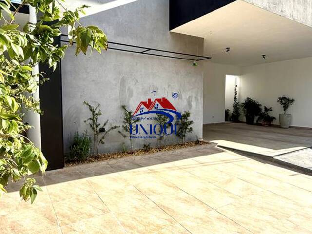 #1417 - Casa para Venda em Boituva - SP - 3