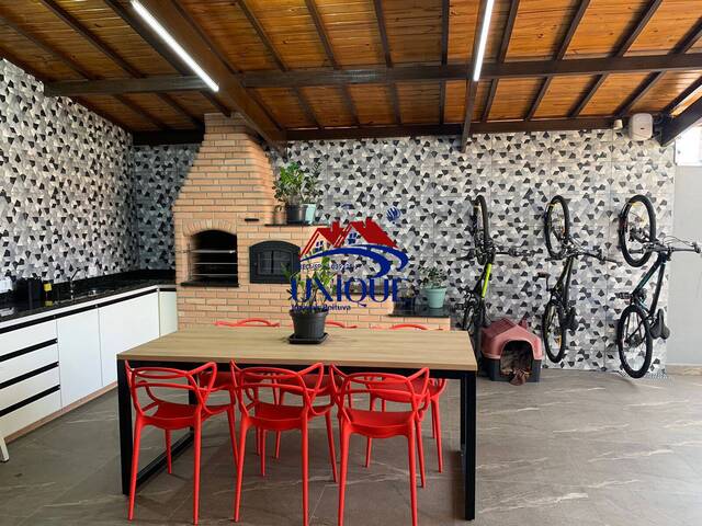 #1675 - Casa para Venda em Boituva - SP - 2