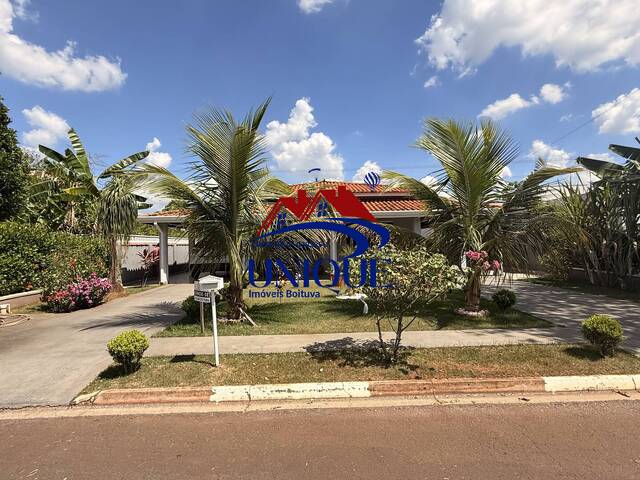 Venda em Condomínio Portal das Estrelas - Boituva