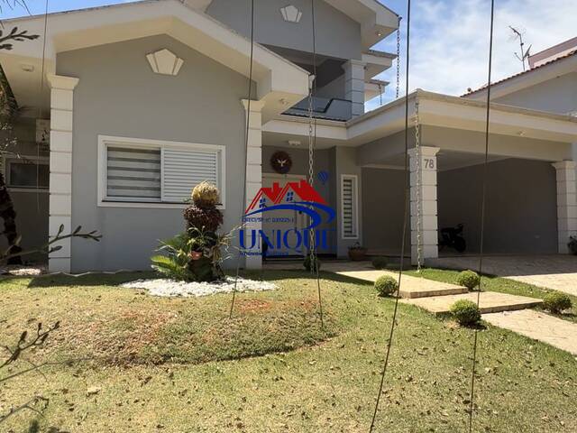 #1719 - Casa em condomínio para Venda em Boituva - SP