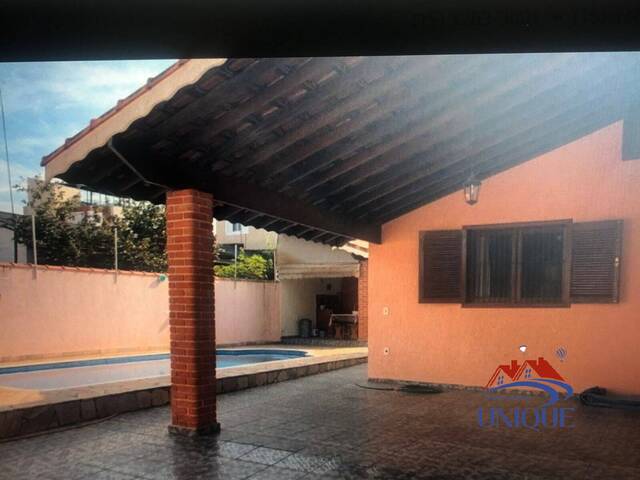 #1633 - Casa para Venda em Boituva - SP - 2